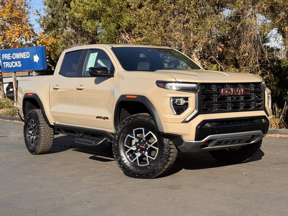 2023 GMC Canyon 4WD AT4X 2