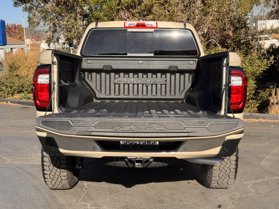 2023 GMC Canyon 4WD AT4X 12