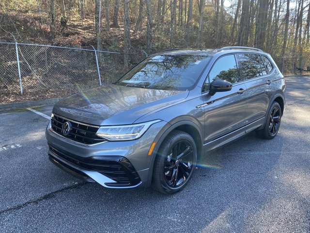 2024 Volkswagen Tiguan 2.0T SE R-Line Black 3