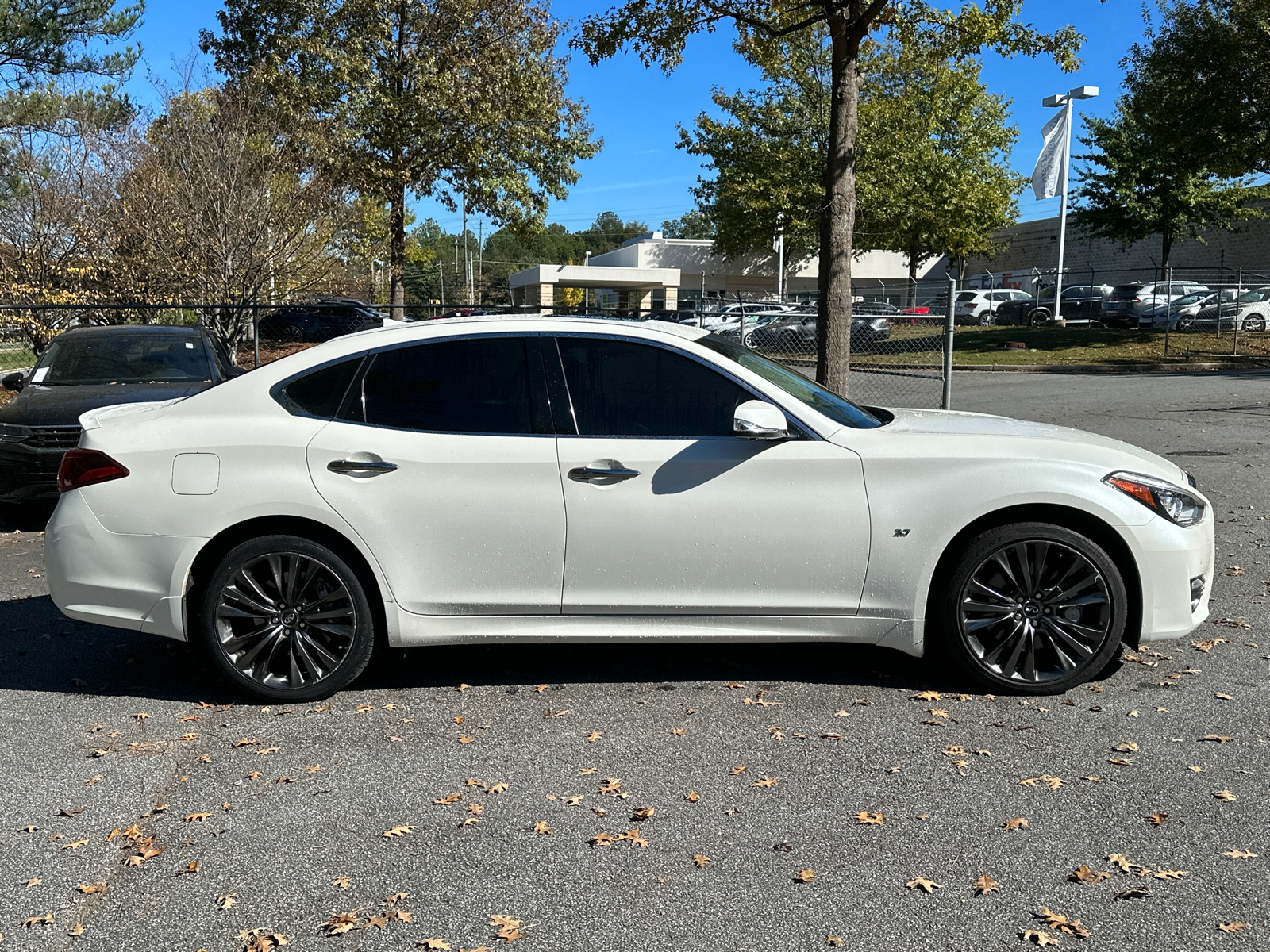 2016 INFINITI Q70 3.7X 8