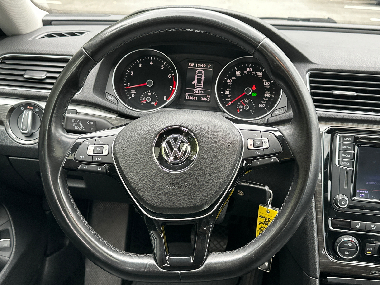 2016 Volkswagen Passat 1.8T SE 23