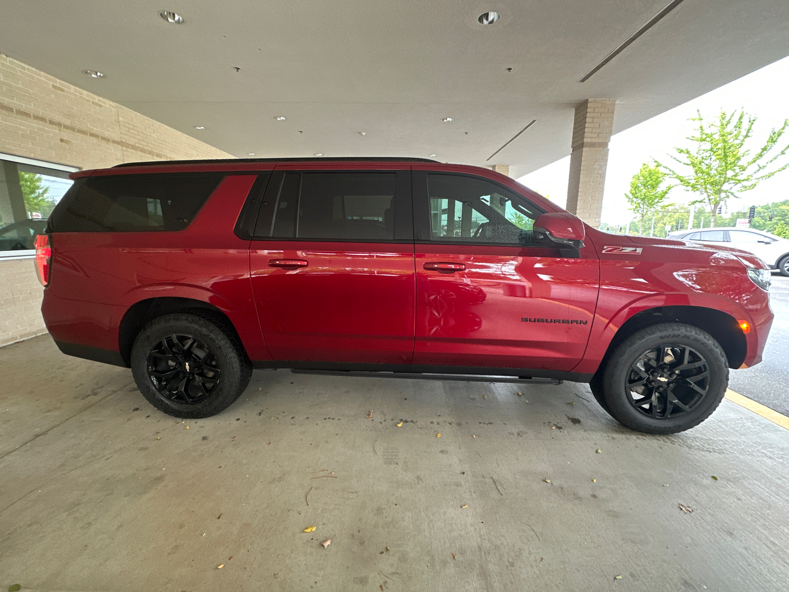 2022 Chevrolet Suburban Z71 8