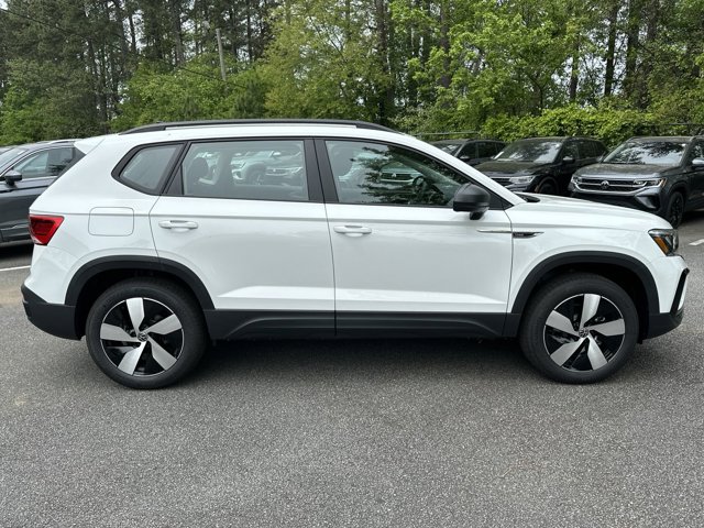 2024 Volkswagen Taos 1.5T S 8