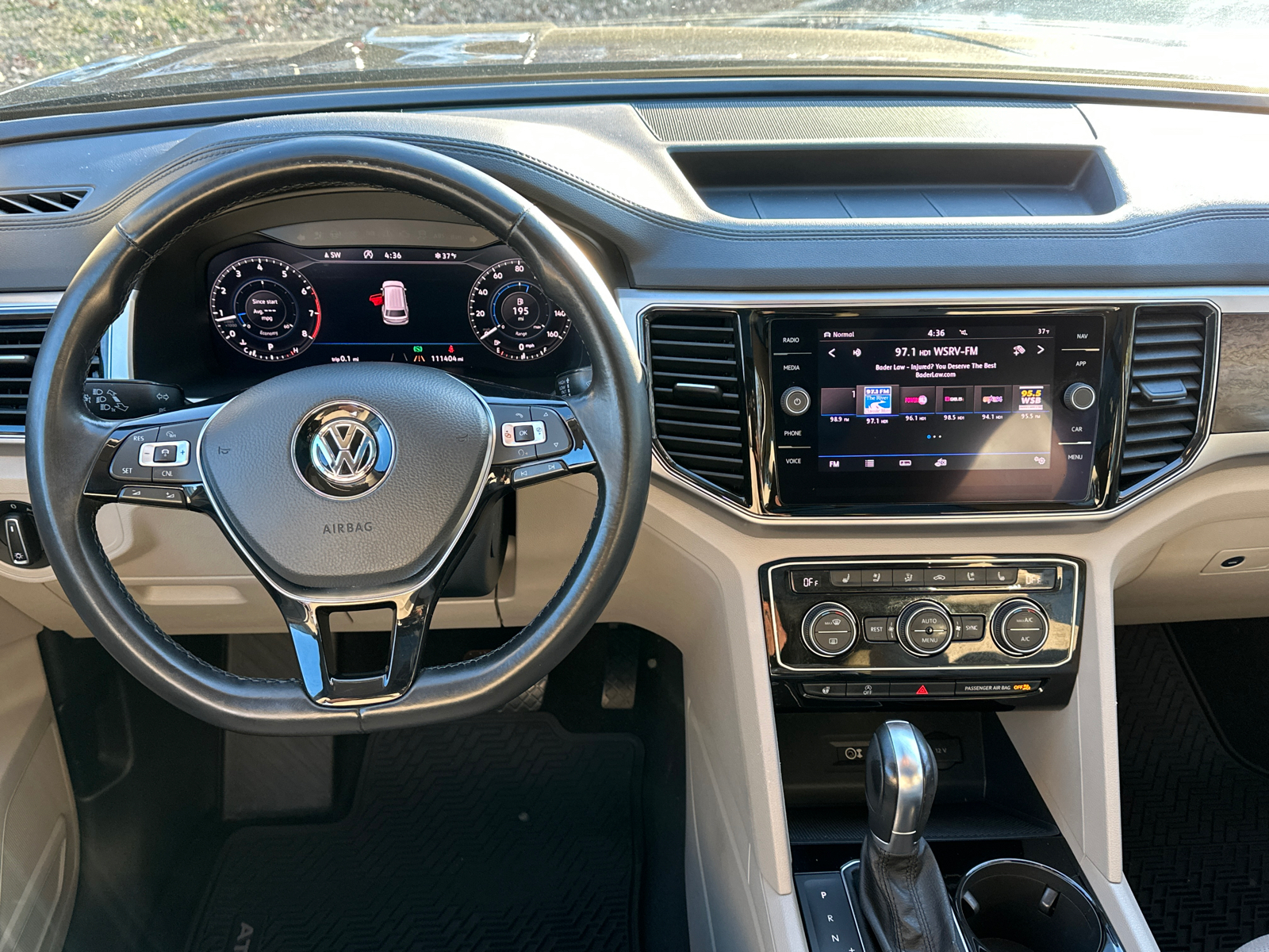 2018 Volkswagen Atlas SEL Premium 25