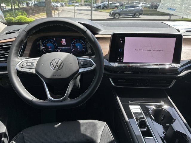 2024 Volkswagen Atlas 2.0T SE w/Technology 26