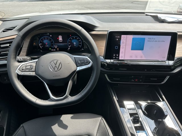 2024 Volkswagen Atlas 2.0T SE w/Technology 26