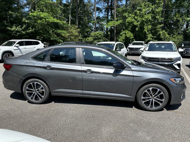 2024 Volkswagen Jetta 1.5T Sport 8