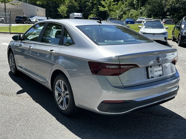 2024 Volkswagen Jetta 1.5T SE 5