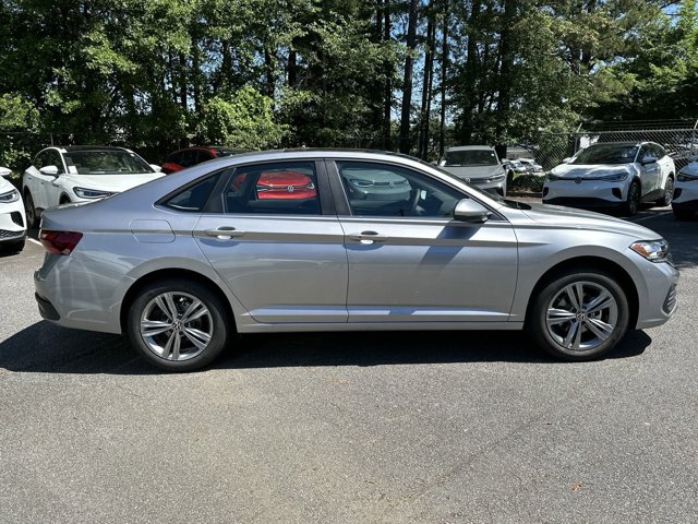 2024 Volkswagen Jetta 1.5T SE 8