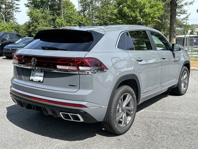 2024 Volkswagen Atlas Cross Sport 2.0T SEL R-Line 7