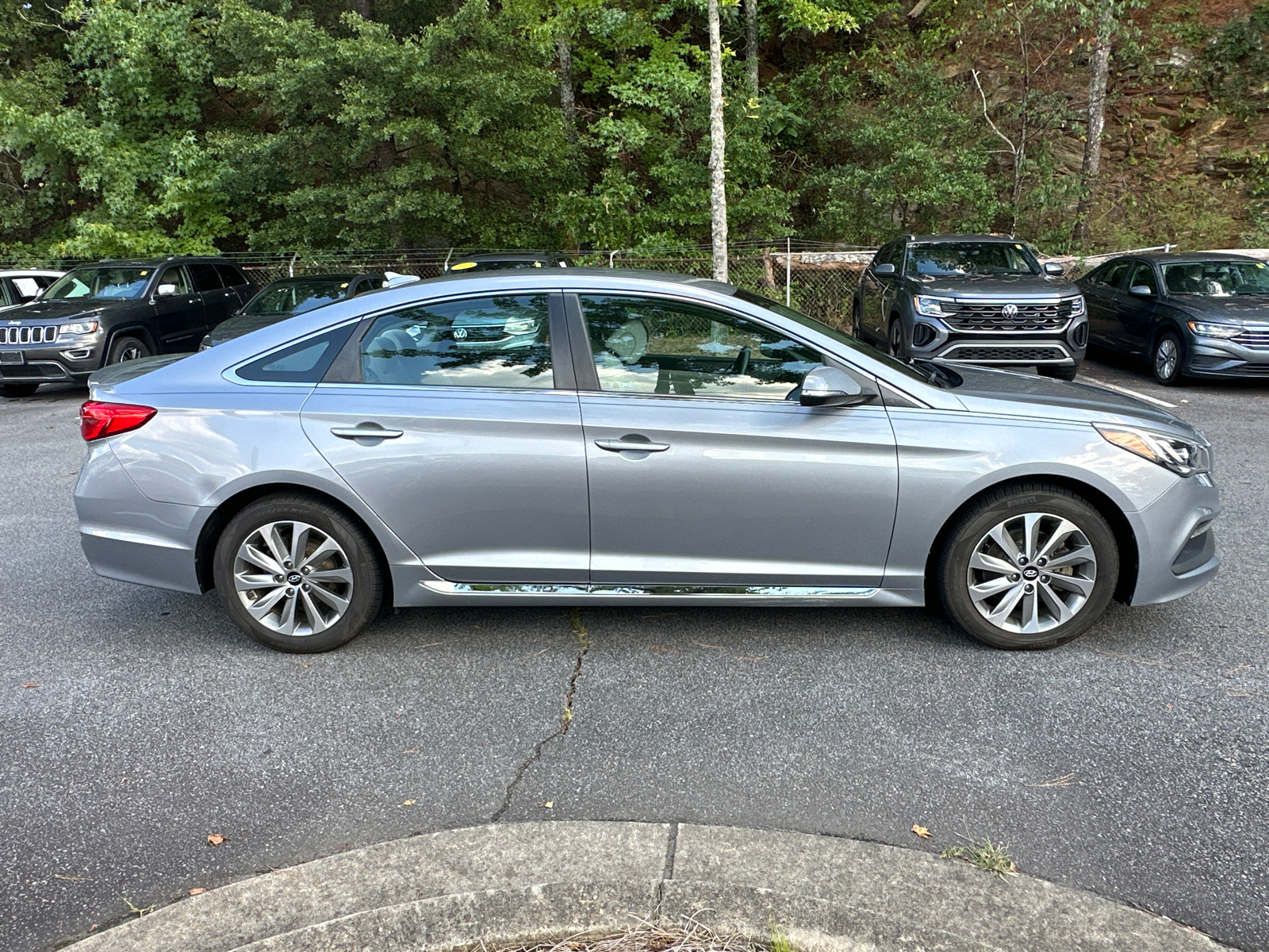 2017 Hyundai Sonata Sport 8