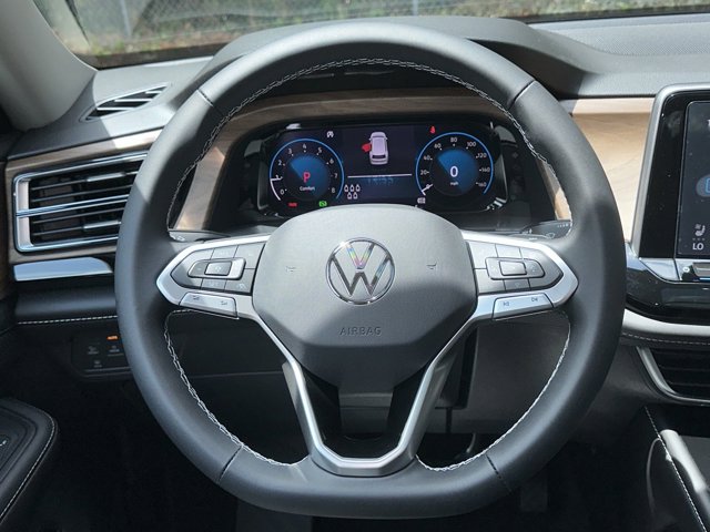 2024 Volkswagen Atlas 2.0T SE w/Technology 25