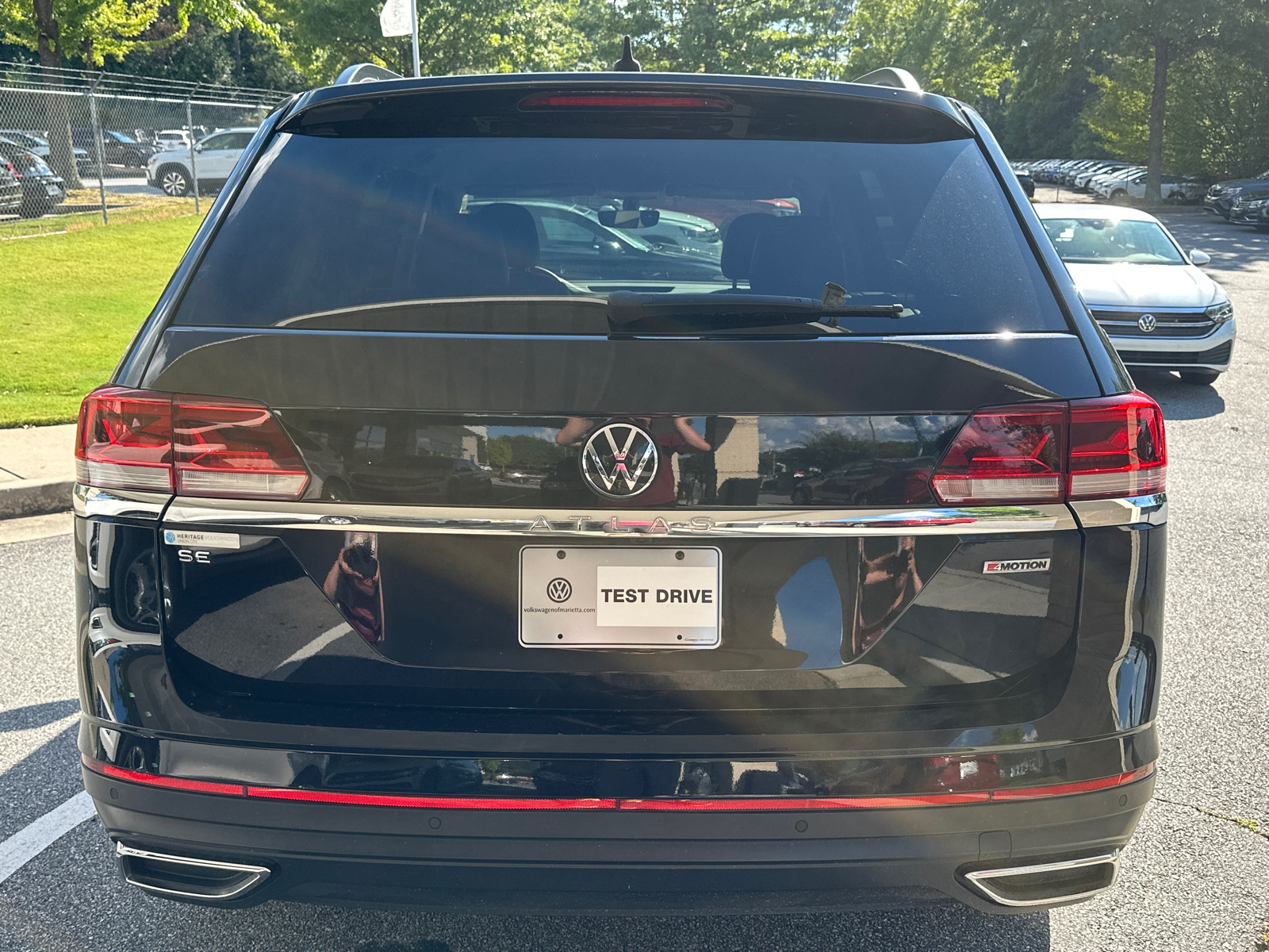 2021 Volkswagen Atlas 2.0T SE w/Technology 6