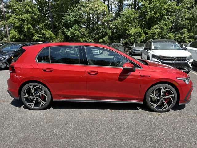 2024 Volkswagen Golf GTI 2.0T SE 8