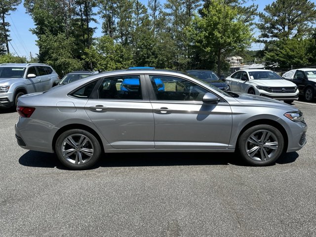 2024 Volkswagen Jetta 1.5T SE 8