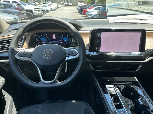 2024 Volkswagen Atlas 2.0T SE w/Technology 26