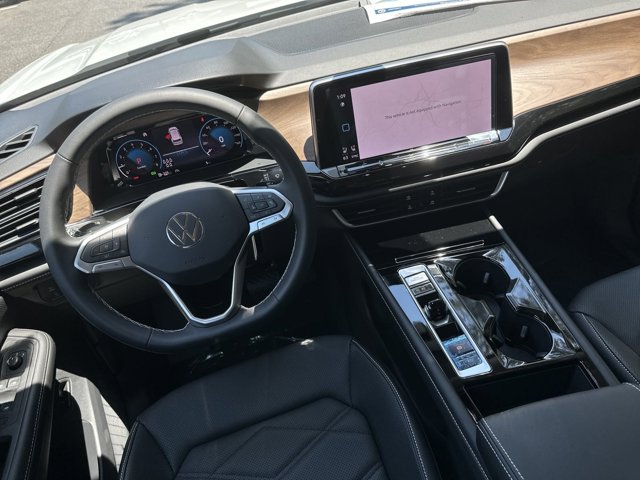 2024 Volkswagen Atlas 2.0T SE w/Technology 32