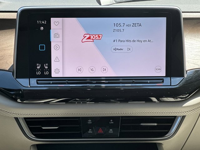 2024 Volkswagen Atlas 2.0T SE w/Technology 29