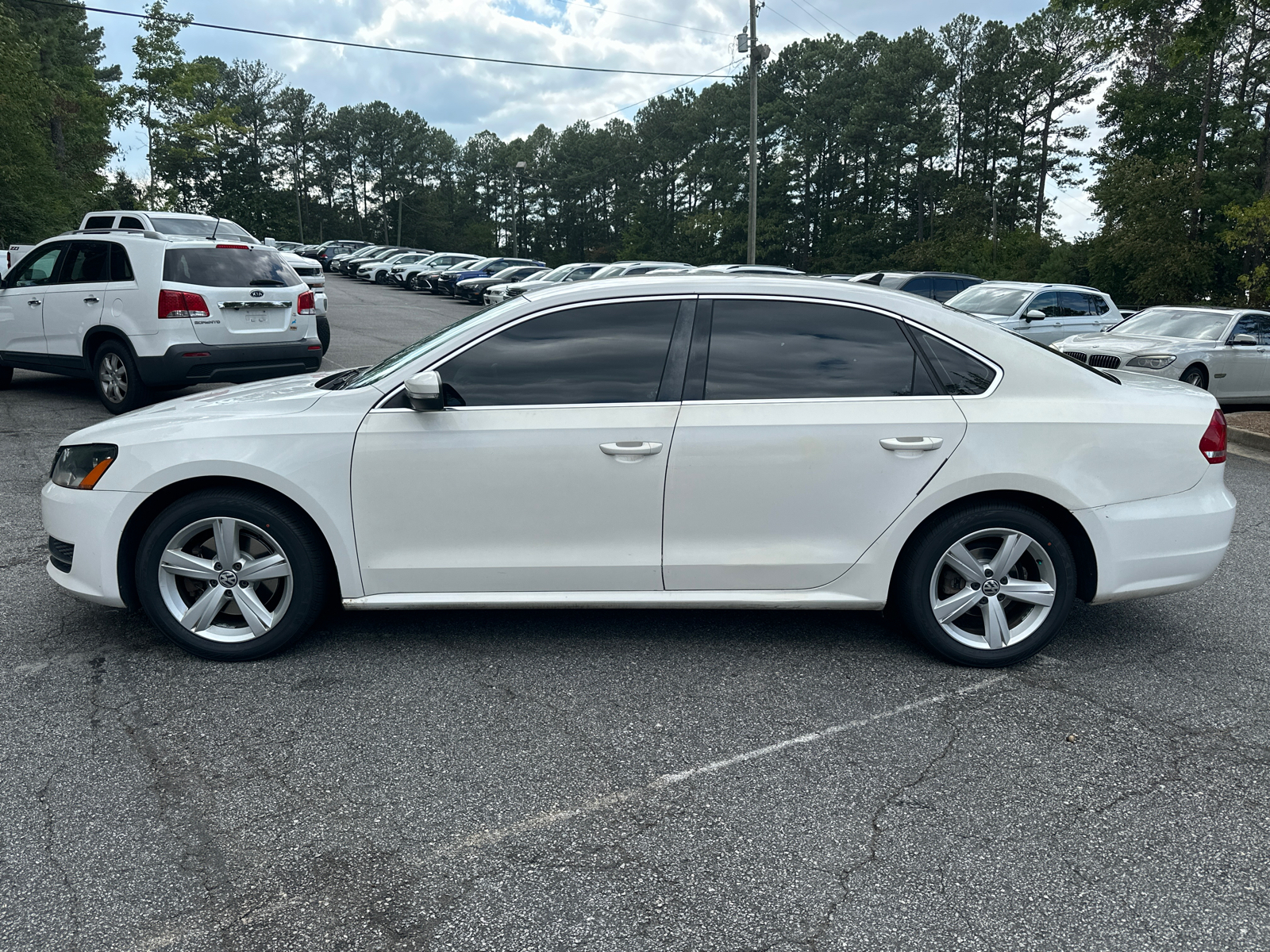 2013 Volkswagen Passat 2.5 SE 4