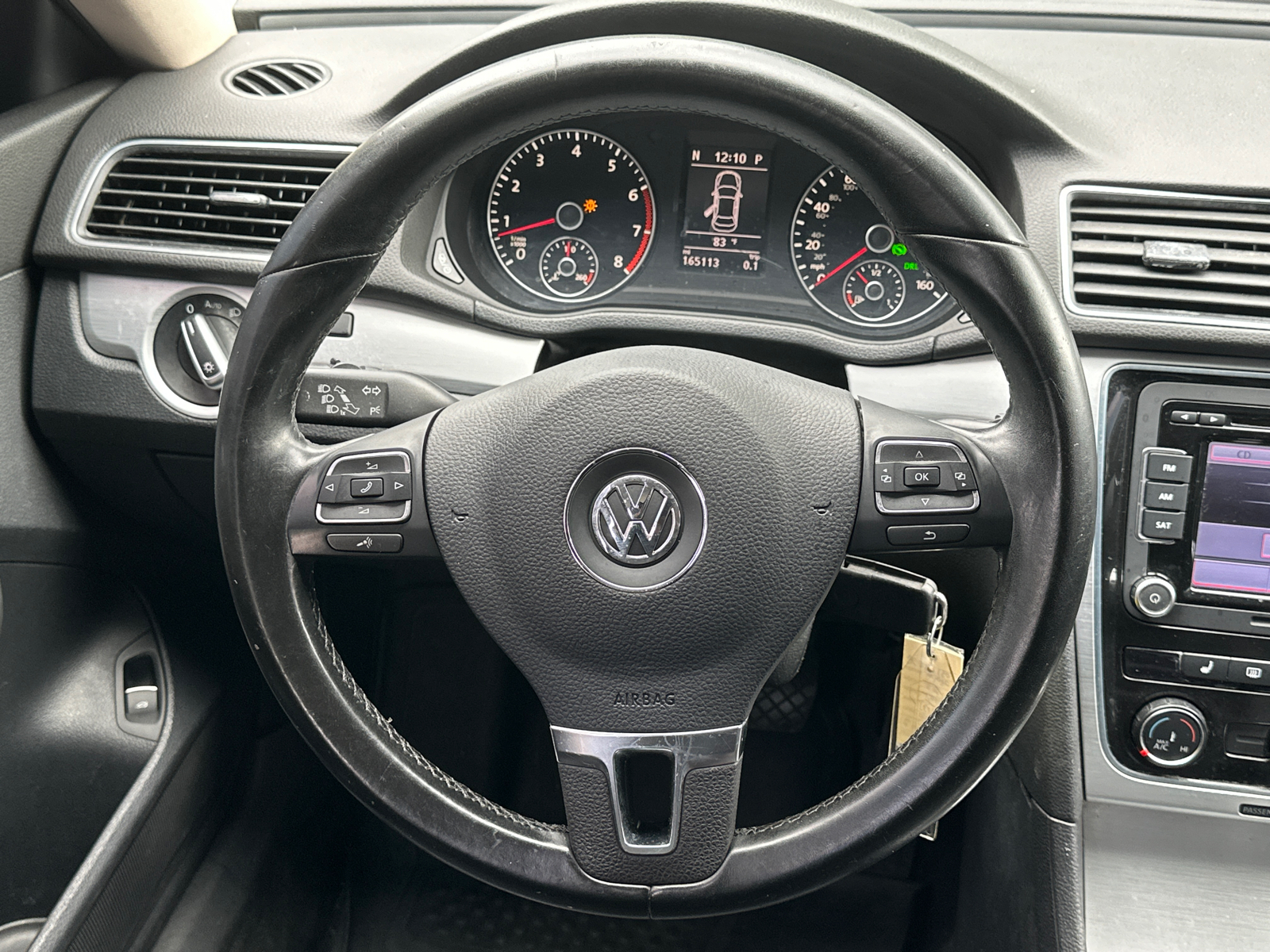 2013 Volkswagen Passat 2.5 SE 23