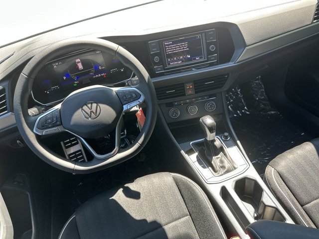 2024 Volkswagen Jetta 1.5T Sport 28