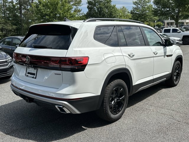 2024 Volkswagen Atlas 2.0T Peak Edition SE w/Technology 7