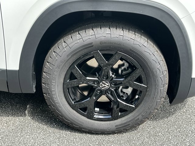 2024 Volkswagen Atlas 2.0T Peak Edition SE w/Technology 12