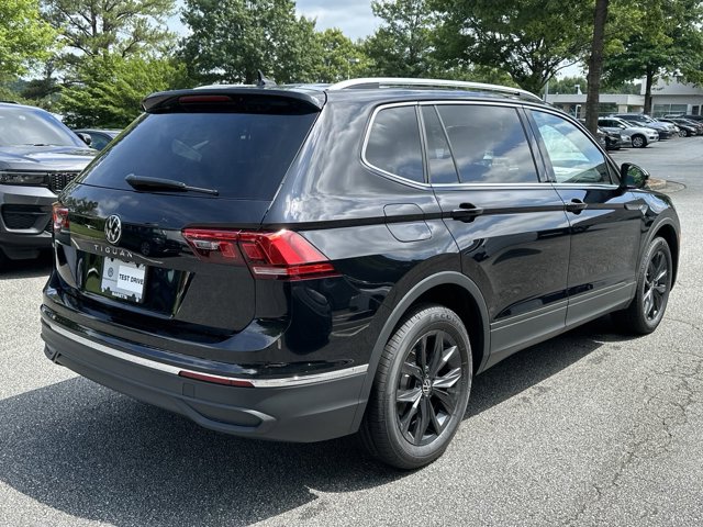 2024 Volkswagen Tiguan 2.0T SE 7