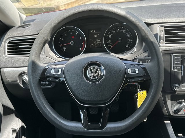 2017 Volkswagen Jetta 1.4T S 23