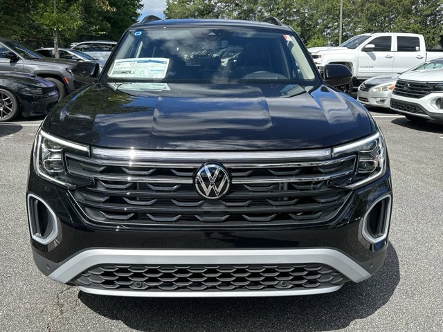 2024 Volkswagen Atlas 2.0T Peak Edition SEL 2