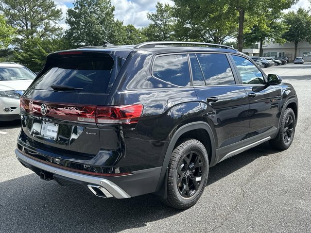 2024 Volkswagen Atlas 2.0T Peak Edition SEL 7