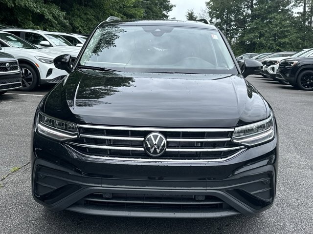 2024 Volkswagen Tiguan 2.0T SE 2