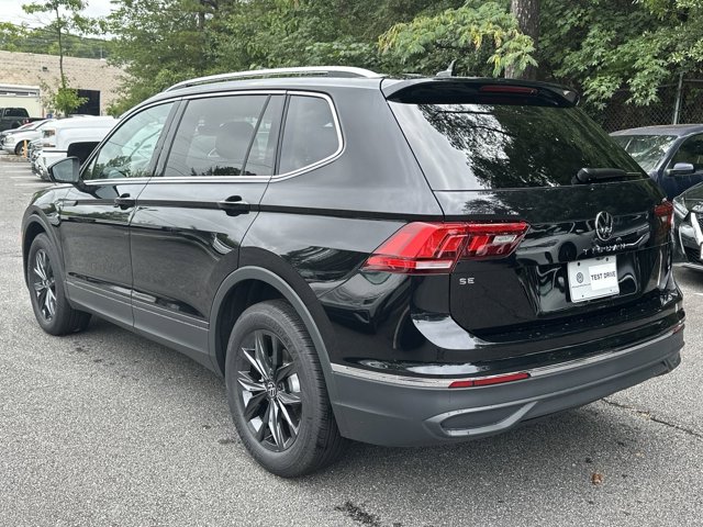 2024 Volkswagen Tiguan 2.0T SE 5