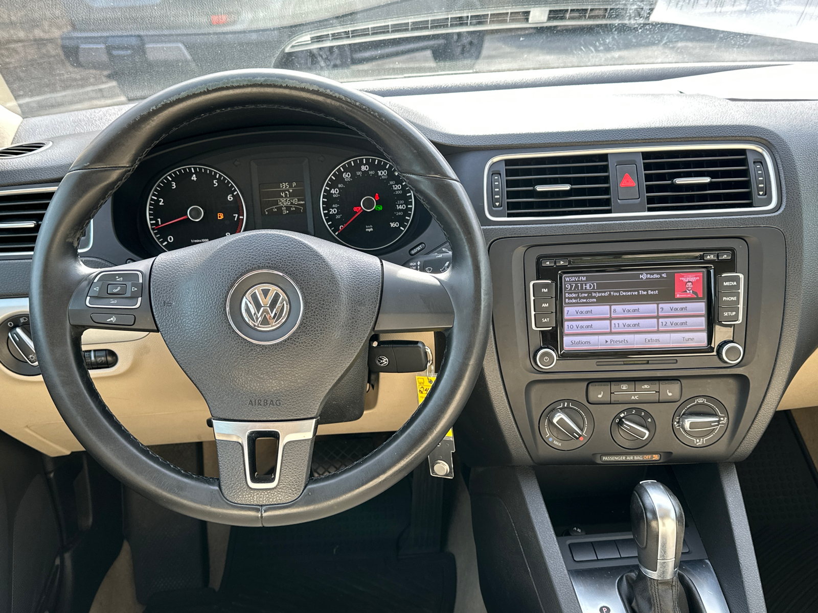 2013 Volkswagen Jetta SE 22