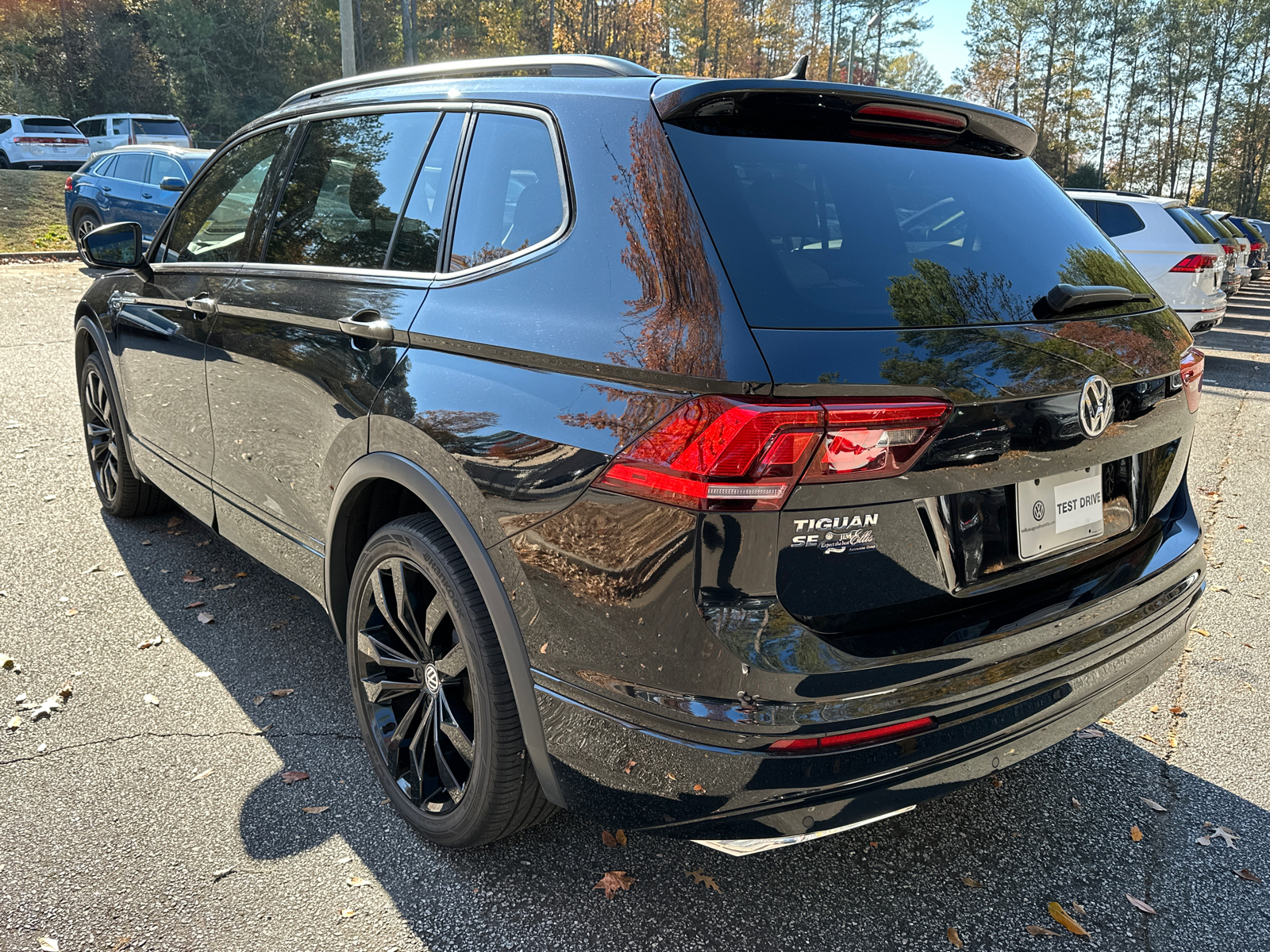 2020 Volkswagen Tiguan 2.0T SE R-Line Black 5