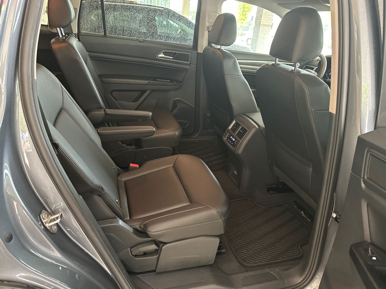 2019 Volkswagen Atlas 3.6L V6 SEL R-Line 15