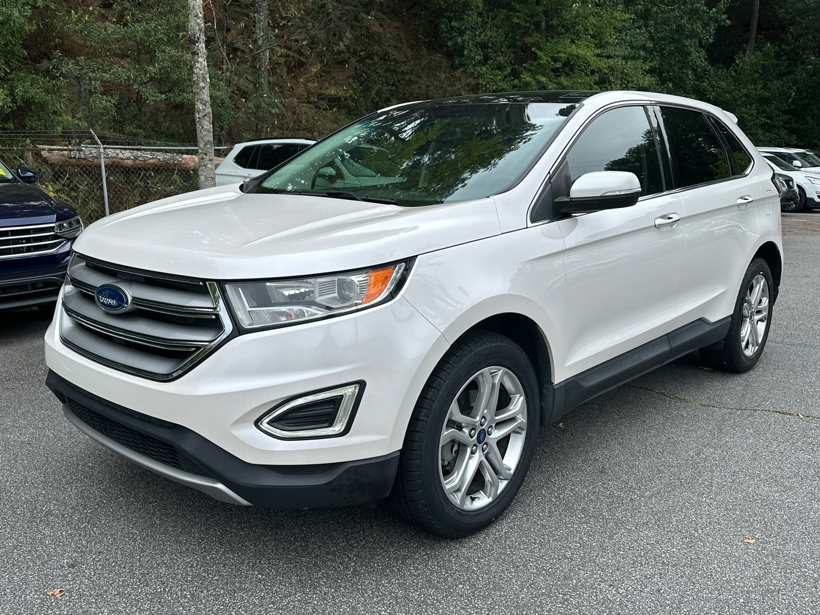 2018 Ford Edge Titanium 3