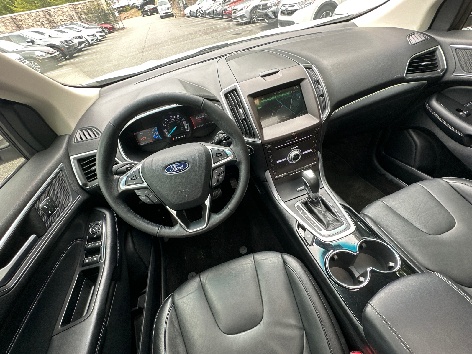 2018 Ford Edge Titanium 29