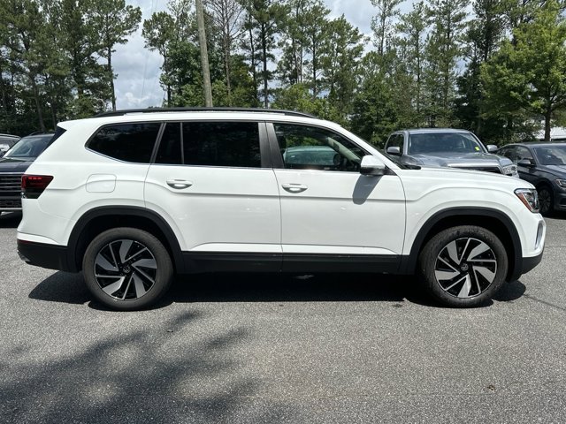 2024 Volkswagen Atlas 2.0T SE w/Technology 8