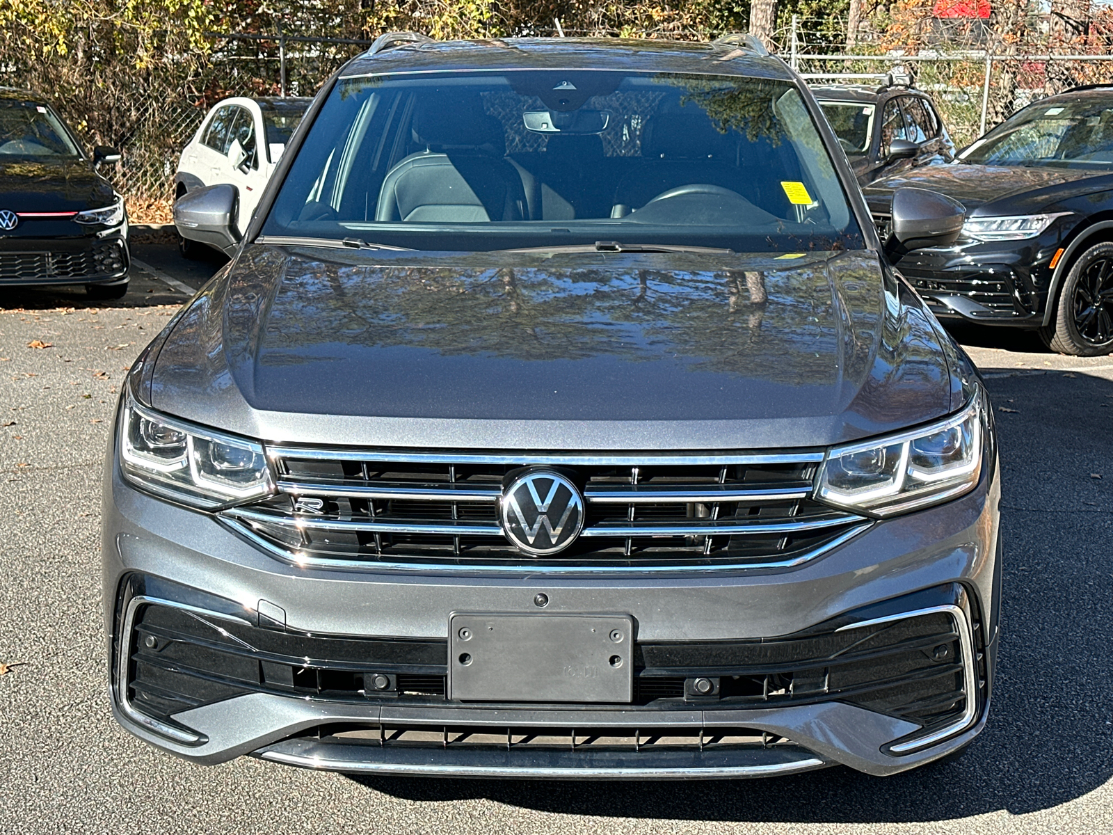 2022 Volkswagen Tiguan 2.0T SEL R-Line 2