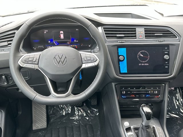 2024 Volkswagen Tiguan 2.0T SE 23