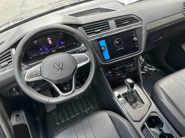 2024 Volkswagen Tiguan 2.0T SE 29