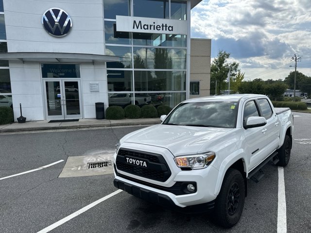 2022 Toyota Tacoma SR5 3