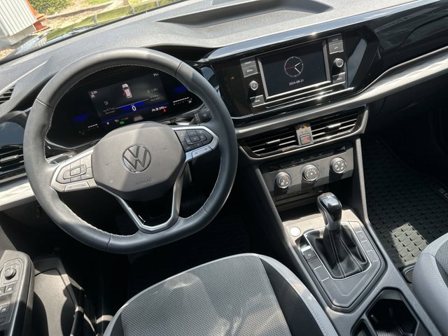 2022 Volkswagen Taos 1.5T S 27