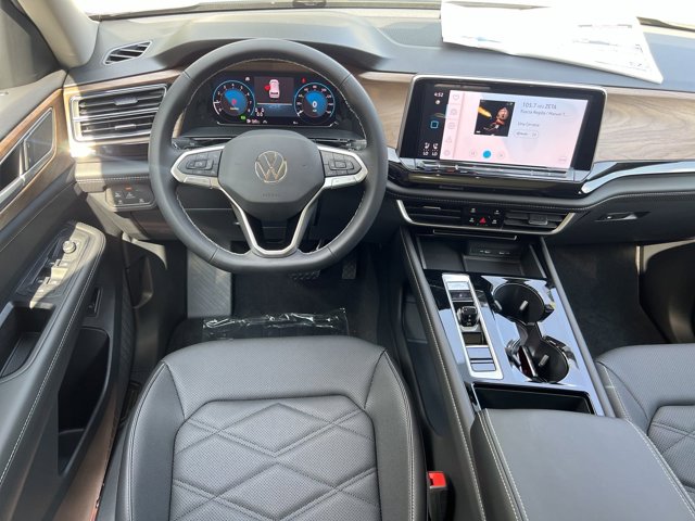 2024 Volkswagen Atlas 2.0T SE w/Technology 19