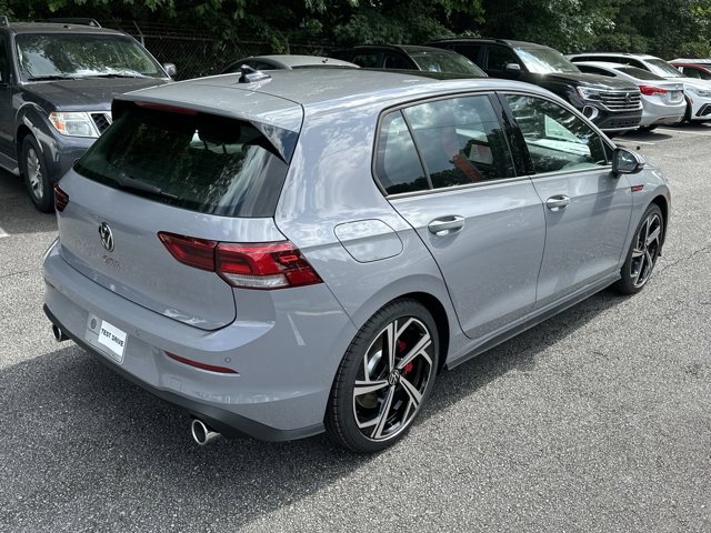 2024 Volkswagen Golf GTI 2.0T SE 7