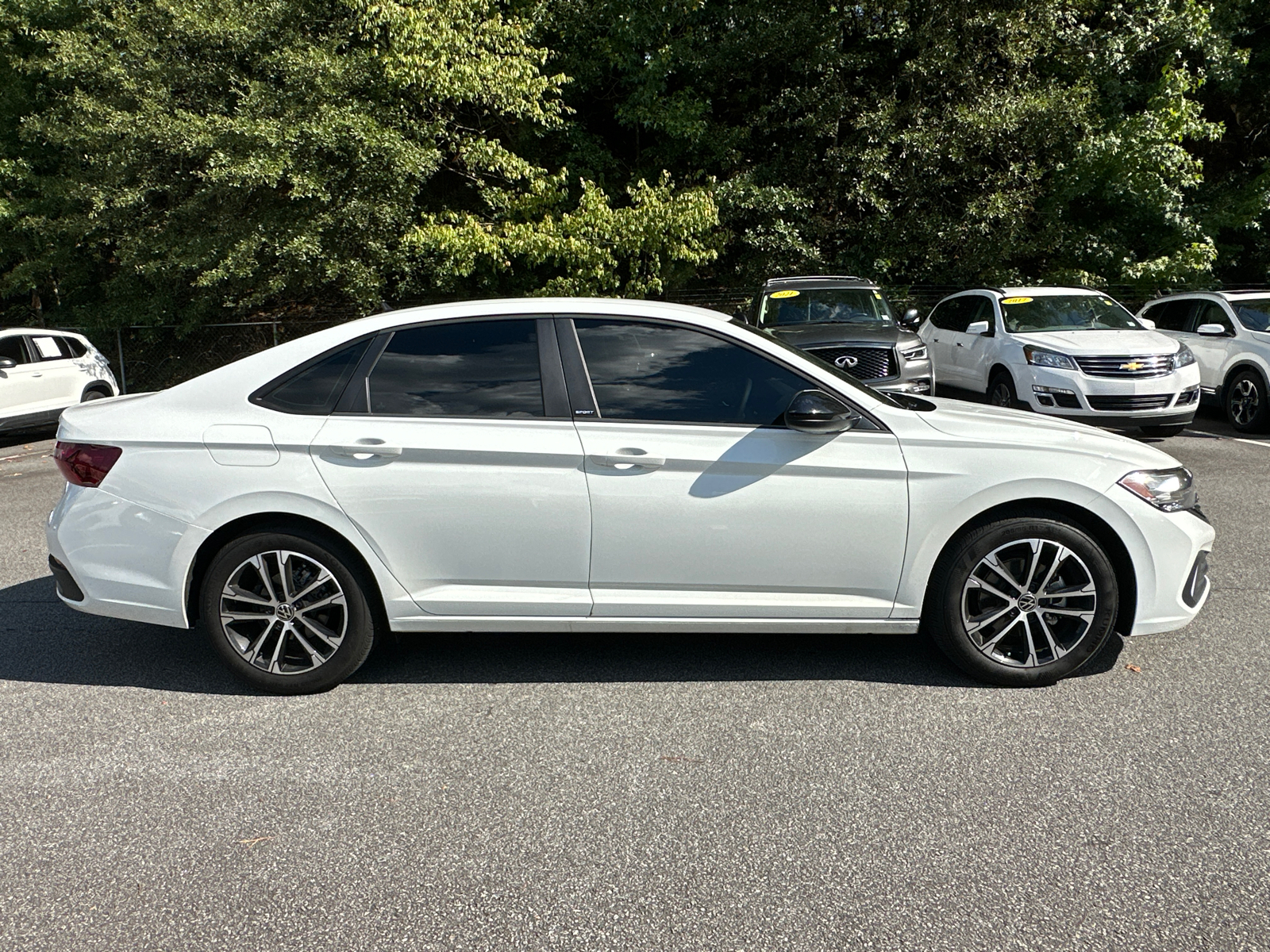 2024 Volkswagen Jetta 1.5T Sport 8