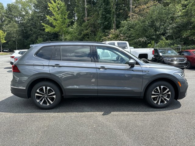 2024 Volkswagen Tiguan 2.0T S 8