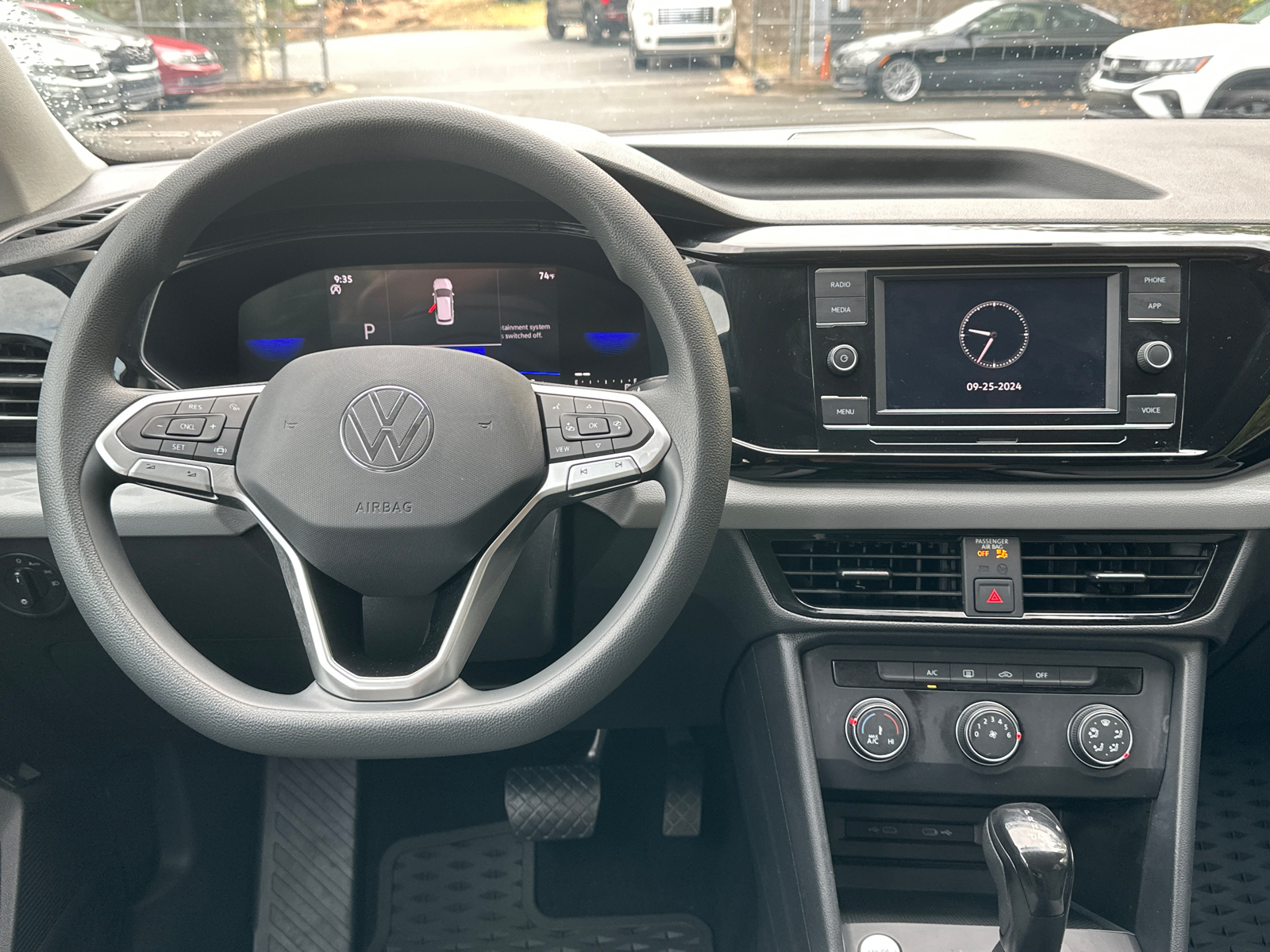 2022 Volkswagen Taos 1.5T S 22