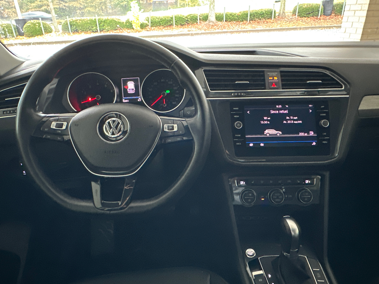 2018 Volkswagen Tiguan 2.0T SE 24